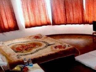 Hotel Mussoorie Mid View